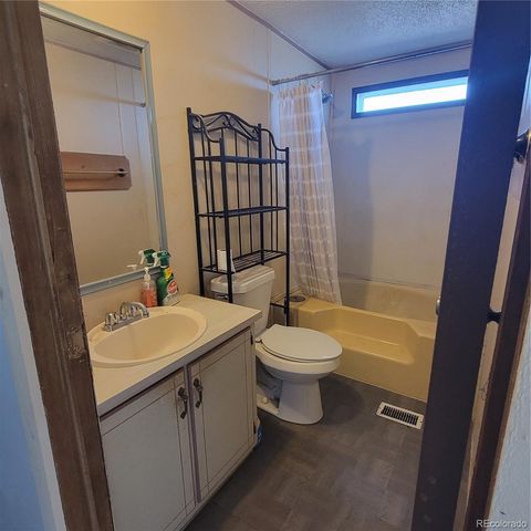 930 8th Street, Sanford, CO 81151