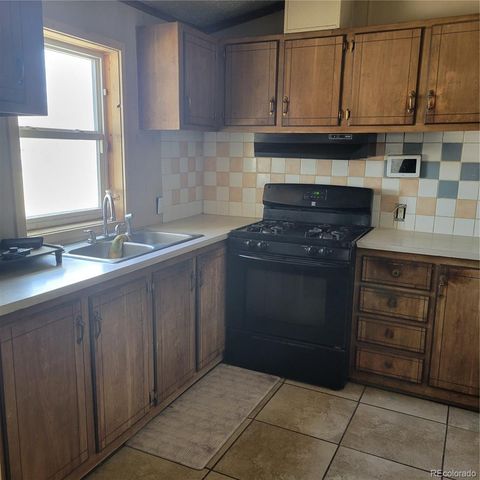 930 8th Street, Sanford, CO 81151