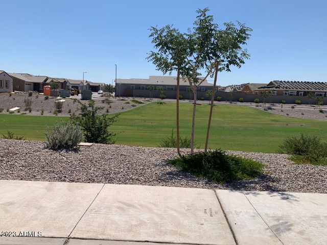 2340 W Sunland Avenue, Phoenix, AZ 85041