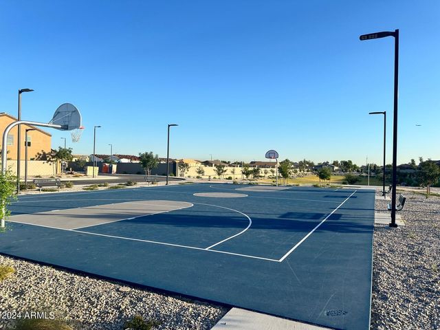 2340 W Sunland Avenue, Phoenix, AZ 85041