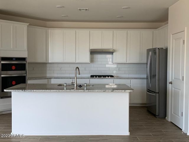 2340 W Sunland Avenue, Phoenix, AZ 85041