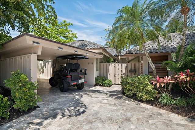 2525 Barcelona Drive, Fort Lauderdale, FL 33301