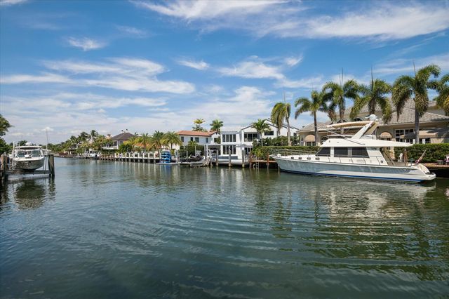 2525 Barcelona Drive, Fort Lauderdale, FL 33301