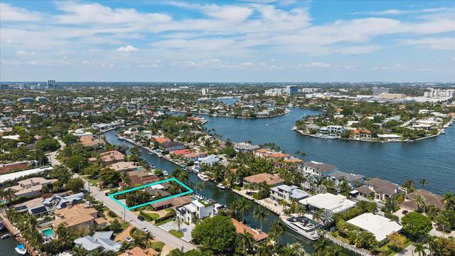 2525 Barcelona Drive, Fort Lauderdale, FL 33301