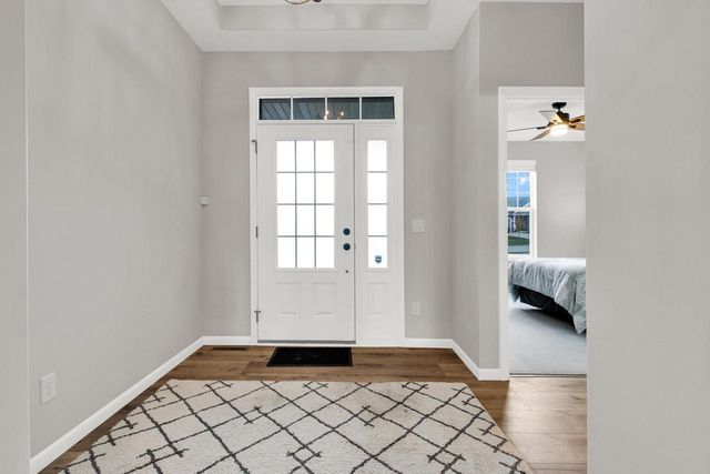 N62W21743 Augusta PARKWAY, Menomonee Falls, WI 53051