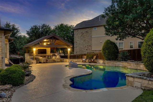 401 Bluff View RD, Cedar Park, TX 78613