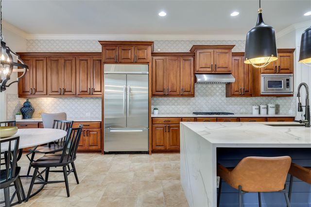 401 Bluff View RD, Cedar Park, TX 78613