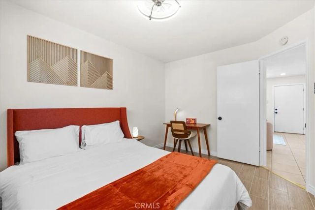 1097 Bonita Street, Tustin, CA 92780
