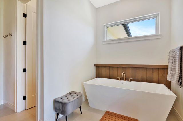 2103 N 159th Ct E, Wichita, KS 67230