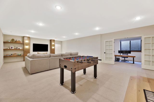 2103 N 159th Ct E, Wichita, KS 67230