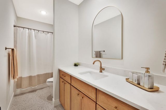 2103 N 159th Ct E, Wichita, KS 67230