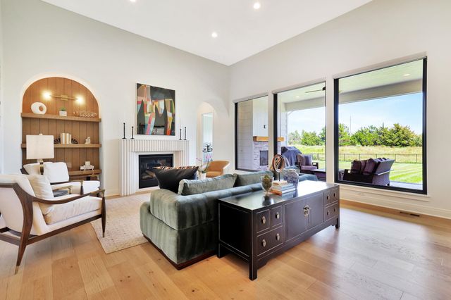 2103 N 159th Ct E, Wichita, KS 67230