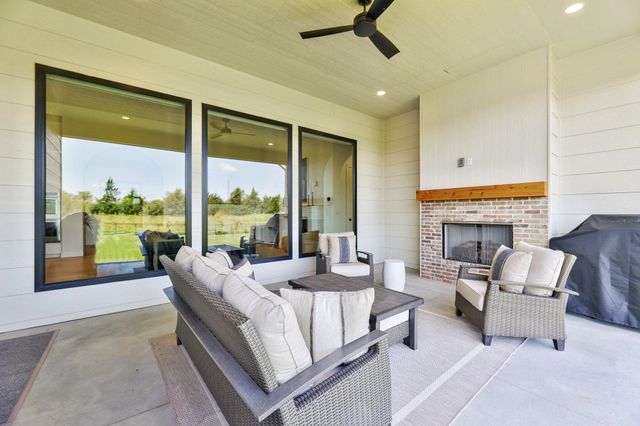 2103 N 159th Ct E, Wichita, KS 67230