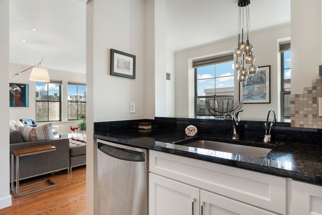 2 Rollins Street D601, Boston, MA 02118