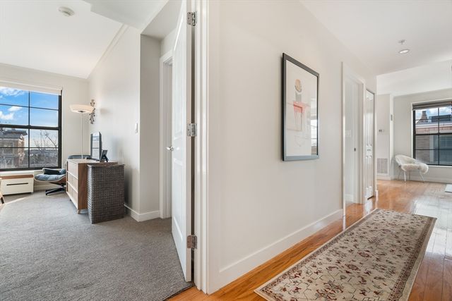 2 Rollins Street D601, Boston, MA 02118