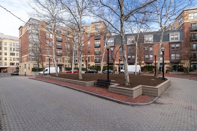 2 Rollins Street D601, Boston, MA 02118