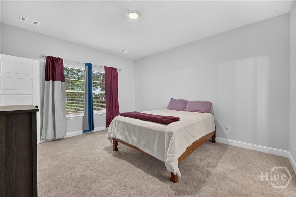 Image 10 of property listing at 329 Crosswinds Drive, Rincon, GA 31326