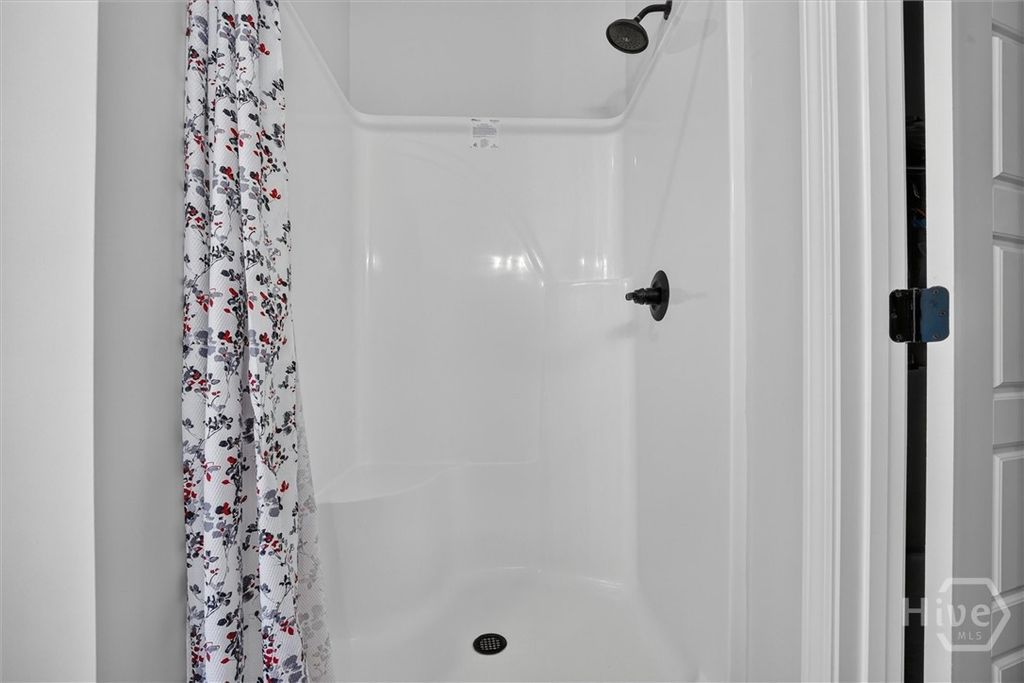 Image 17 of property listing at 329 Crosswinds Drive, Rincon, GA 31326