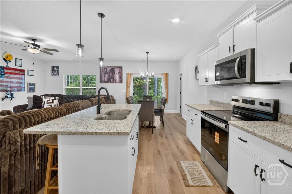 Image 4 of property listing at 329 Crosswinds Drive, Rincon, GA 31326