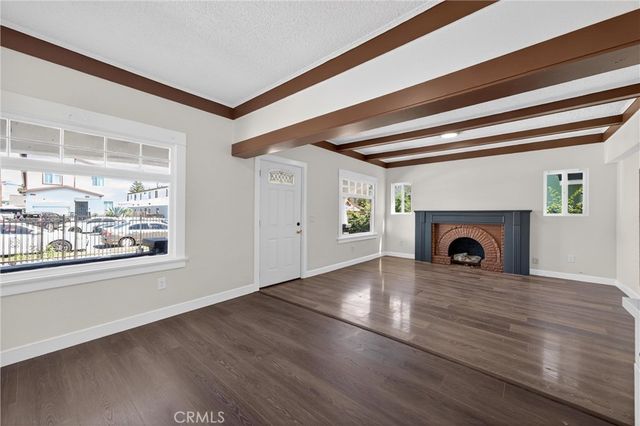 132 W 74th, Los Angeles, CA 90003