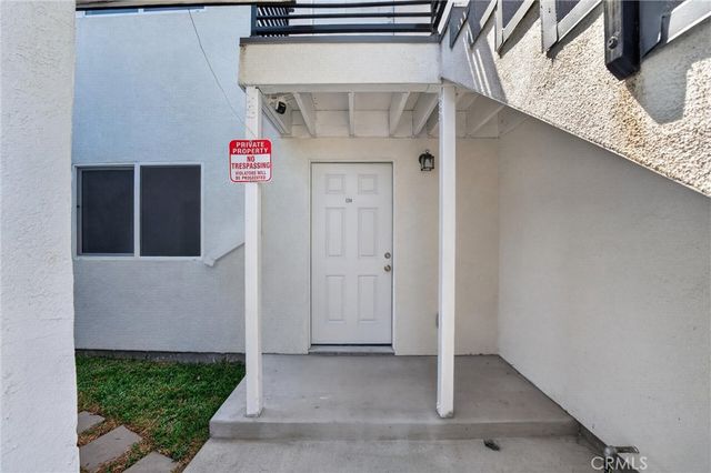 132 W 74th, Los Angeles, CA 90003