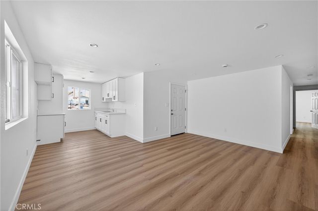 132 W 74th, Los Angeles, CA 90003