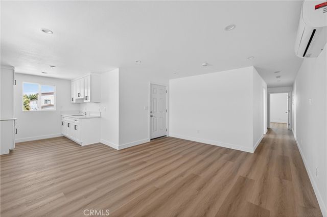 132 W 74th, Los Angeles, CA 90003