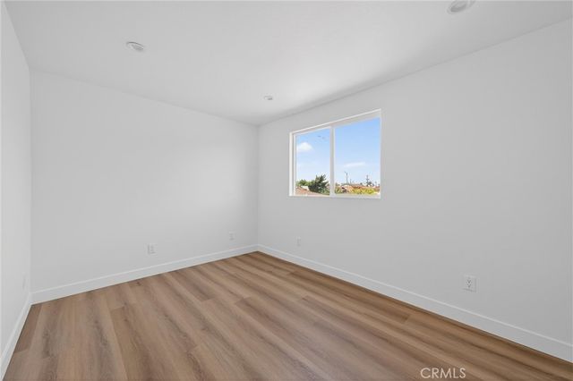 132 W 74th, Los Angeles, CA 90003