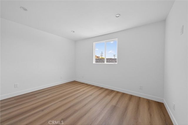 132 W 74th, Los Angeles, CA 90003