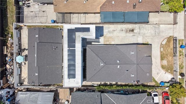 132 W 74th, Los Angeles, CA 90003