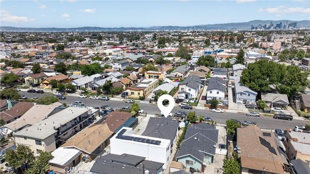 132 W 74th, Los Angeles, CA 90003