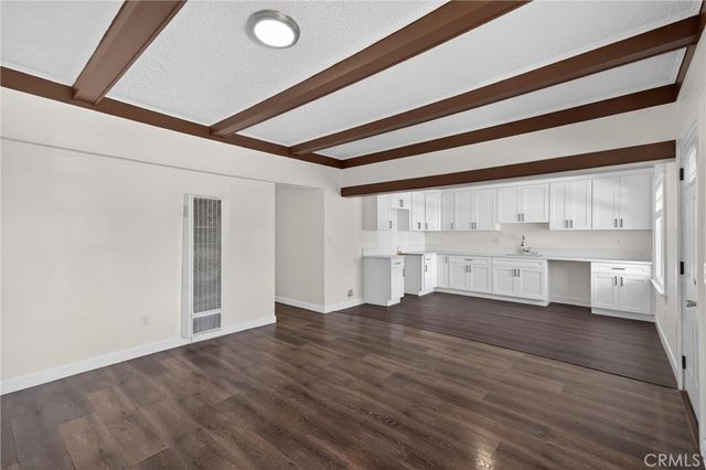 132 W 74th, Los Angeles, CA 90003