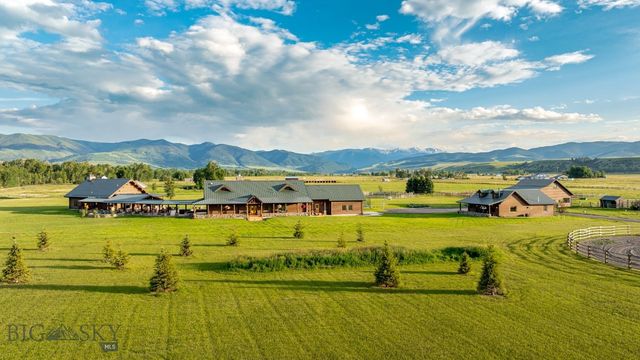 1021 Gateway South Road, Gallatin Gateway, MT 59730