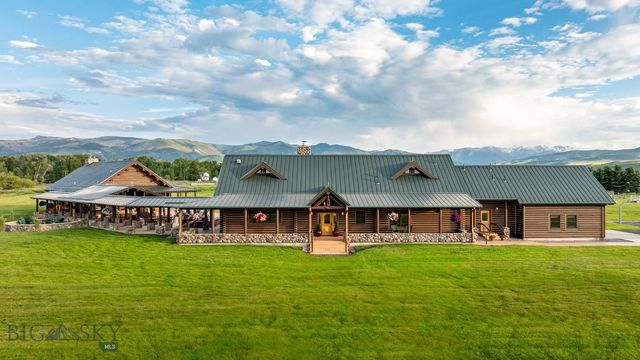 1021 Gateway South Road, Gallatin Gateway, MT 59730