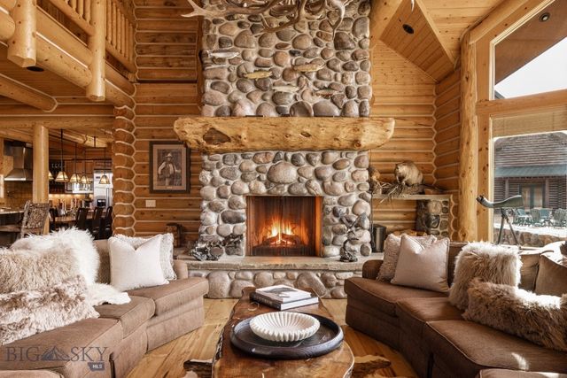 1021 Gateway South Road, Gallatin Gateway, MT 59730