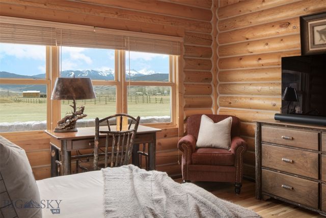 1021 Gateway South Road, Gallatin Gateway, MT 59730