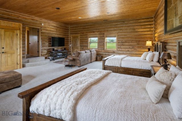 1021 Gateway South Road, Gallatin Gateway, MT 59730