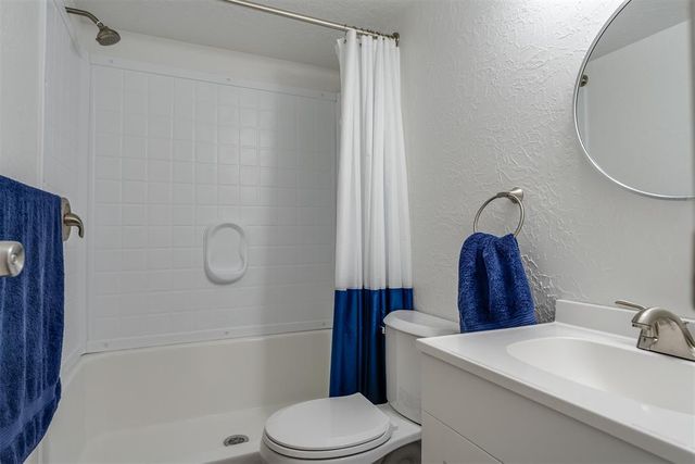 14717 Turkey Hills Road, Newalla, OK 74857