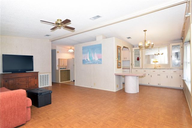 642 Periwinkle Circle, Sebastian, FL 32976