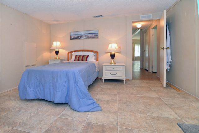 642 Periwinkle Circle, Sebastian, FL 32976