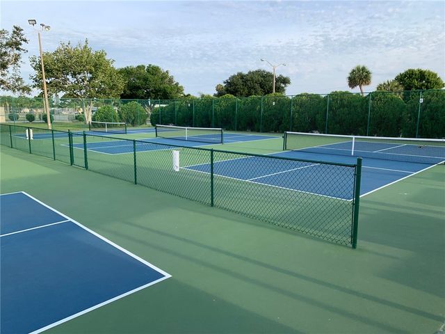 642 Periwinkle Circle, Sebastian, FL 32976