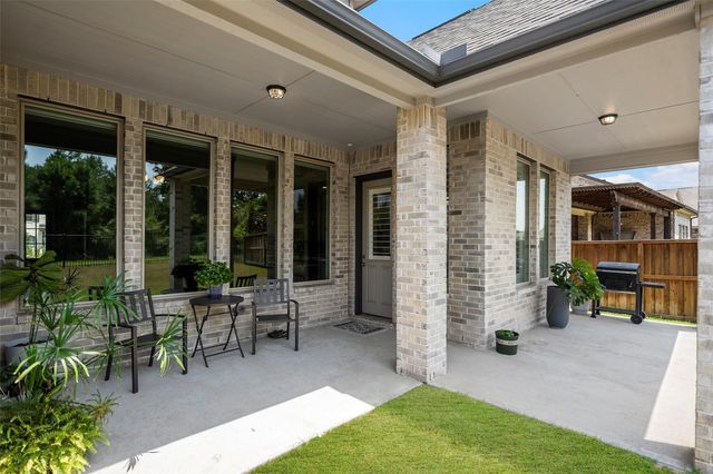8674 Burdekin Road, Magnolia, TX 77354