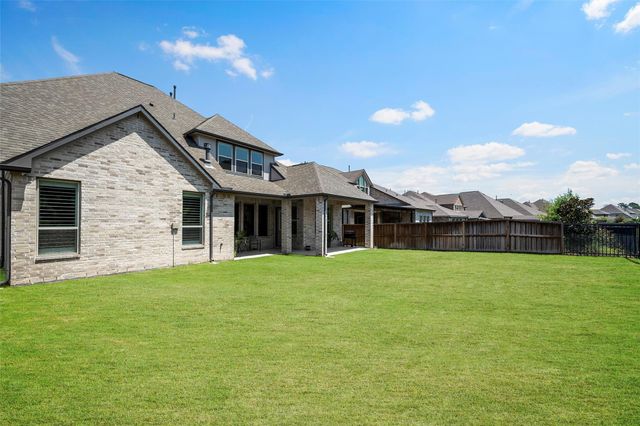 8674 Burdekin Road, Magnolia, TX 77354
