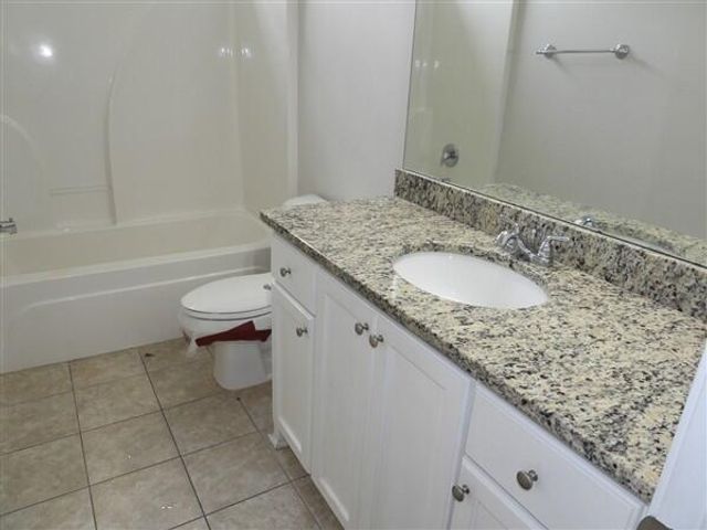 709 Eden Lane, Hinesville, GA 31313