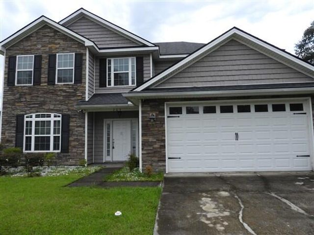 709 Eden Lane, Hinesville, GA 31313