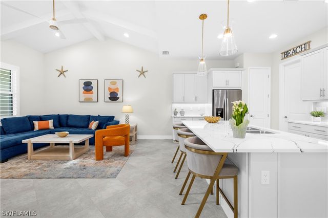 7080 Saona CT, Naples, FL 34113