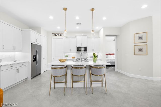 7080 Saona CT, Naples, FL 34113