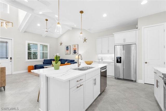 7080 Saona CT, Naples, FL 34113