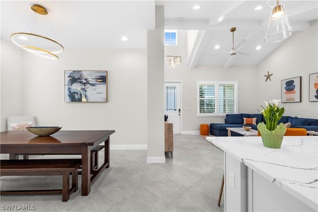 7080 Saona CT, Naples, FL 34113