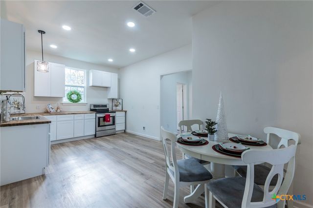 401 S 11th Street, Temple, TX 76504